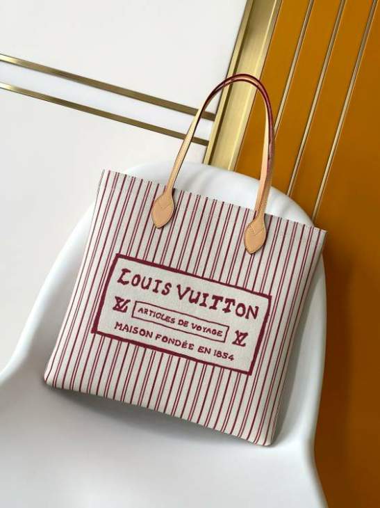 Picture of Louis Vuitton Handbags _SKUfw214921841fw